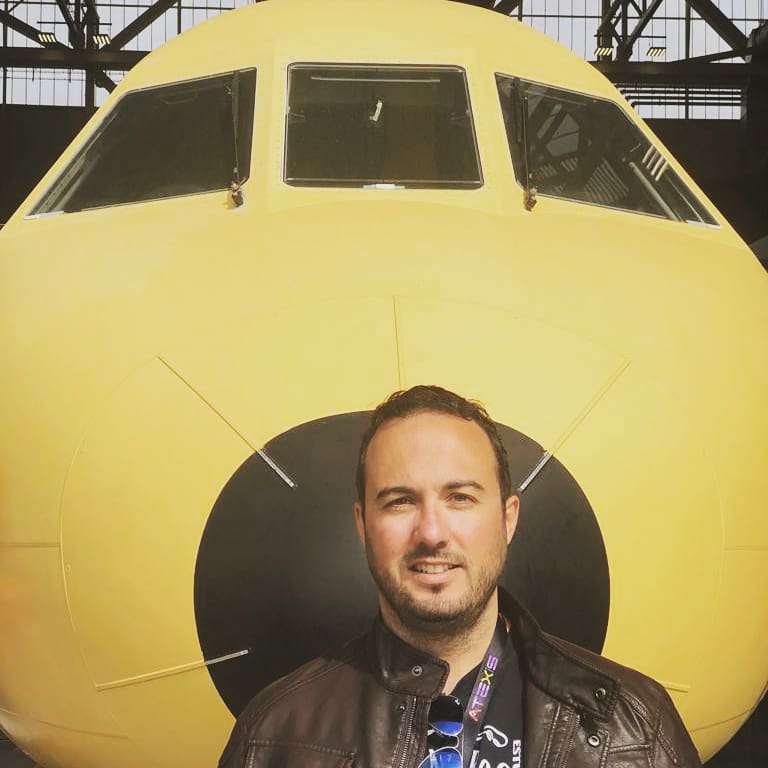 akes_teleco's tweet photo. Goodbye, baby! I'll always love you 😘 #FWSAR #C295 https://t.co/25z2DF5UfL