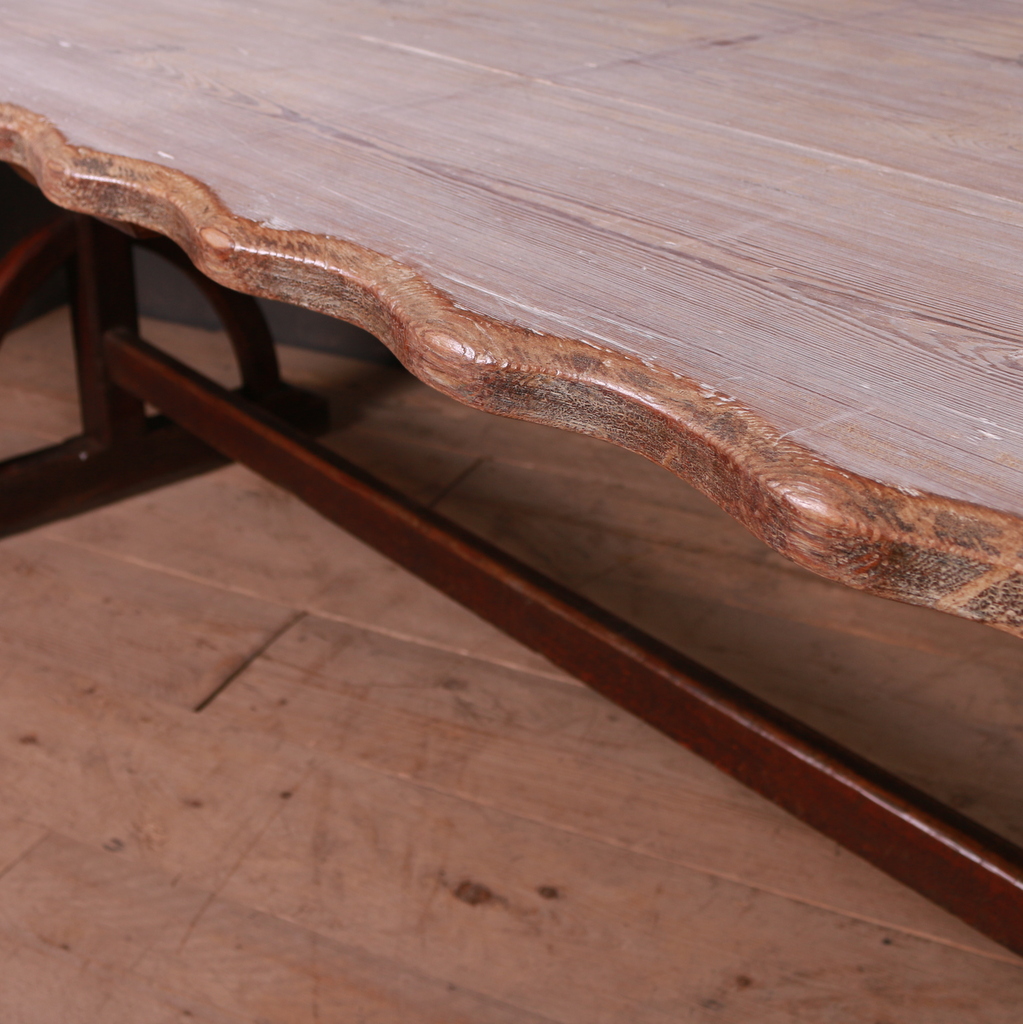 ArcadiaAntiques's tweet image. Wonderful Gothic pine trestle table/ library table. Unusual shaped molding to the top. 
Price: £3,400 
bit.ly/3iVva9Q

#TrestleTable #LibraryTable #pinetrestletables @atticesoterica @BassetlawA @HatchwellLondon @AHenryInteriors @DecorativeIntrs @CheffinsFineArt