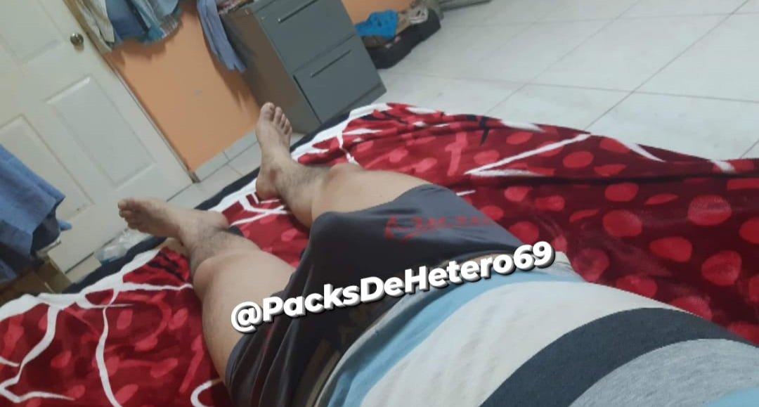 PacksDeHetero69's tweet photo. Hetero casado 🤤🔥
RT y MG para ver más de el 🔥 https://t.co/n888EnLNOO