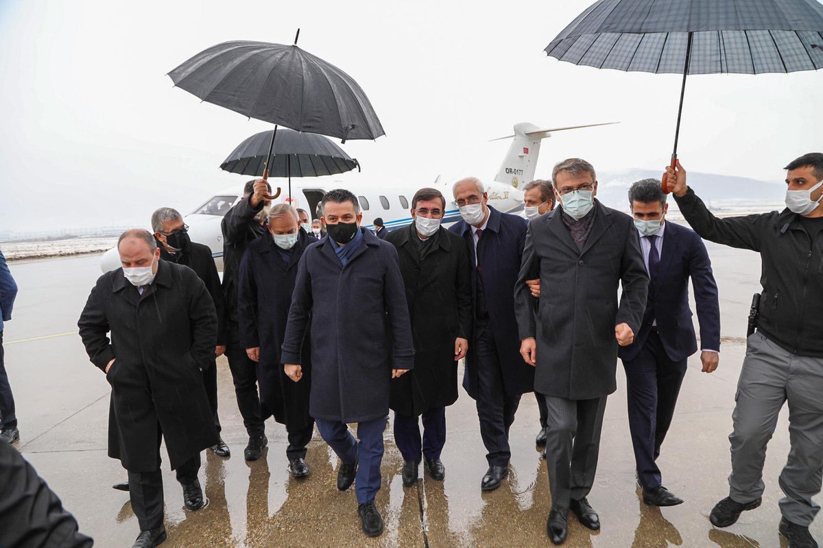 FeyziBerdibek1's tweet photo. Sanayi ve Teknoloji Bakanımız Sn. @varank, Tarım ve Orman Bakanımız Sn. @bekirpakdemirli ve Plan ve Bütçe Komisyonu Başkanımız Sn. @_cevdetyilmaz ile Bingöl’deyiz. https://t.co/0Ubll1rGSp