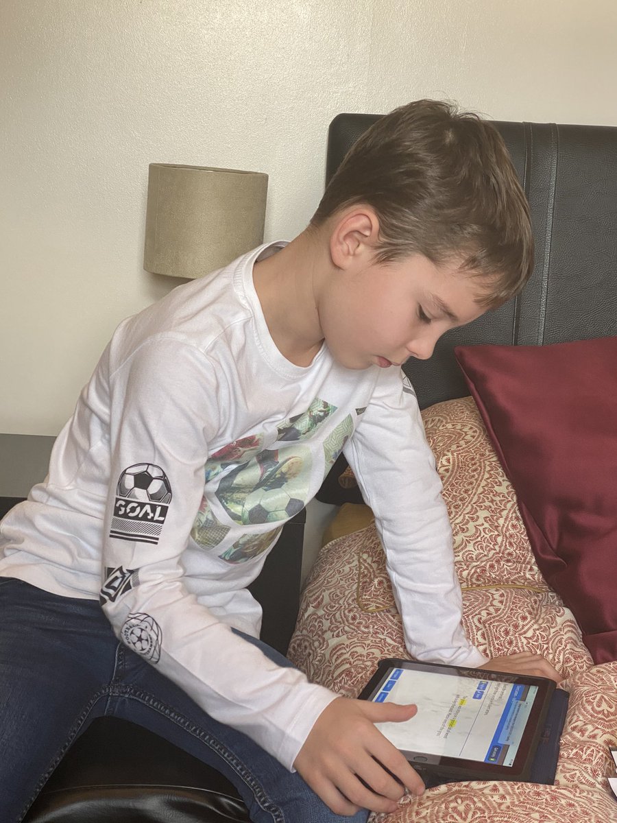 Henry working independently on silent letters using Oxford Owl 
He’s role modelled behaviours by offering to help &amp; support his friends too when they’ve been struggling &amp; managing distractions of instant messaging @handisides_emma #homeschooling2021