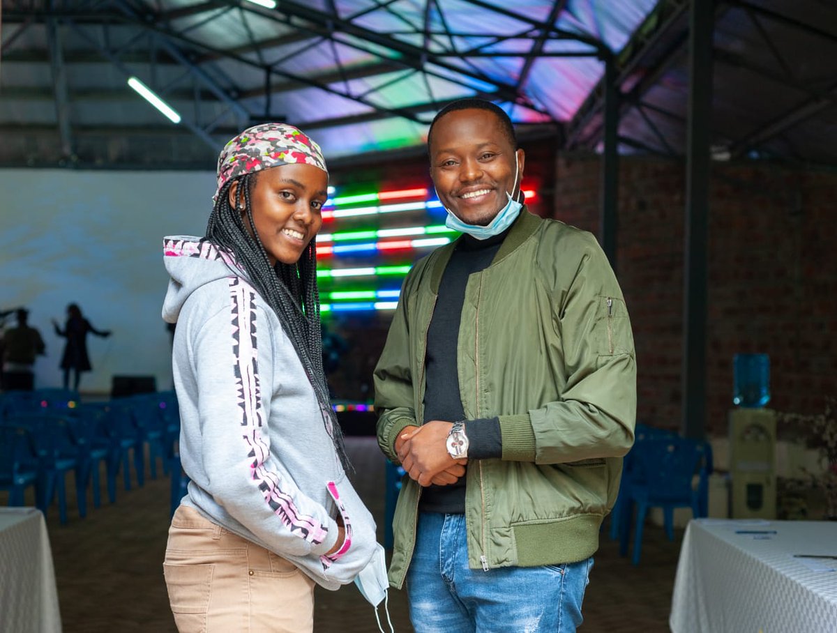 KaruraYouth's tweet photo. Romans 13:8
If you love your neighbor, you will fulfill all the requirements of God's law.
We have a lifelong obligation to share His love with others by having their best interest at heart.
#ContagiousChristianity
#Grow
#devotion https://t.co/mNoMk5bn0K
