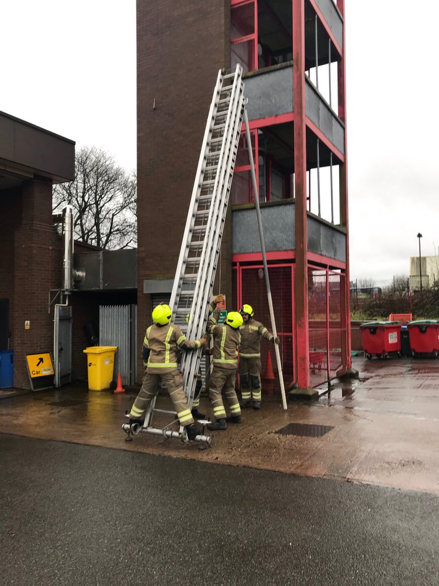 WMFSFoleshill's tweet photo. Congratulations to Trainee Firefighter Thacker on becoming competent in your development as a trainee. Well done with your hard work over the last few weeks with White Watch. Helmet stickers are off, striving for excellence begins
#readywillingable #OperationalExellence https://t.co/PAcj3id6lD
