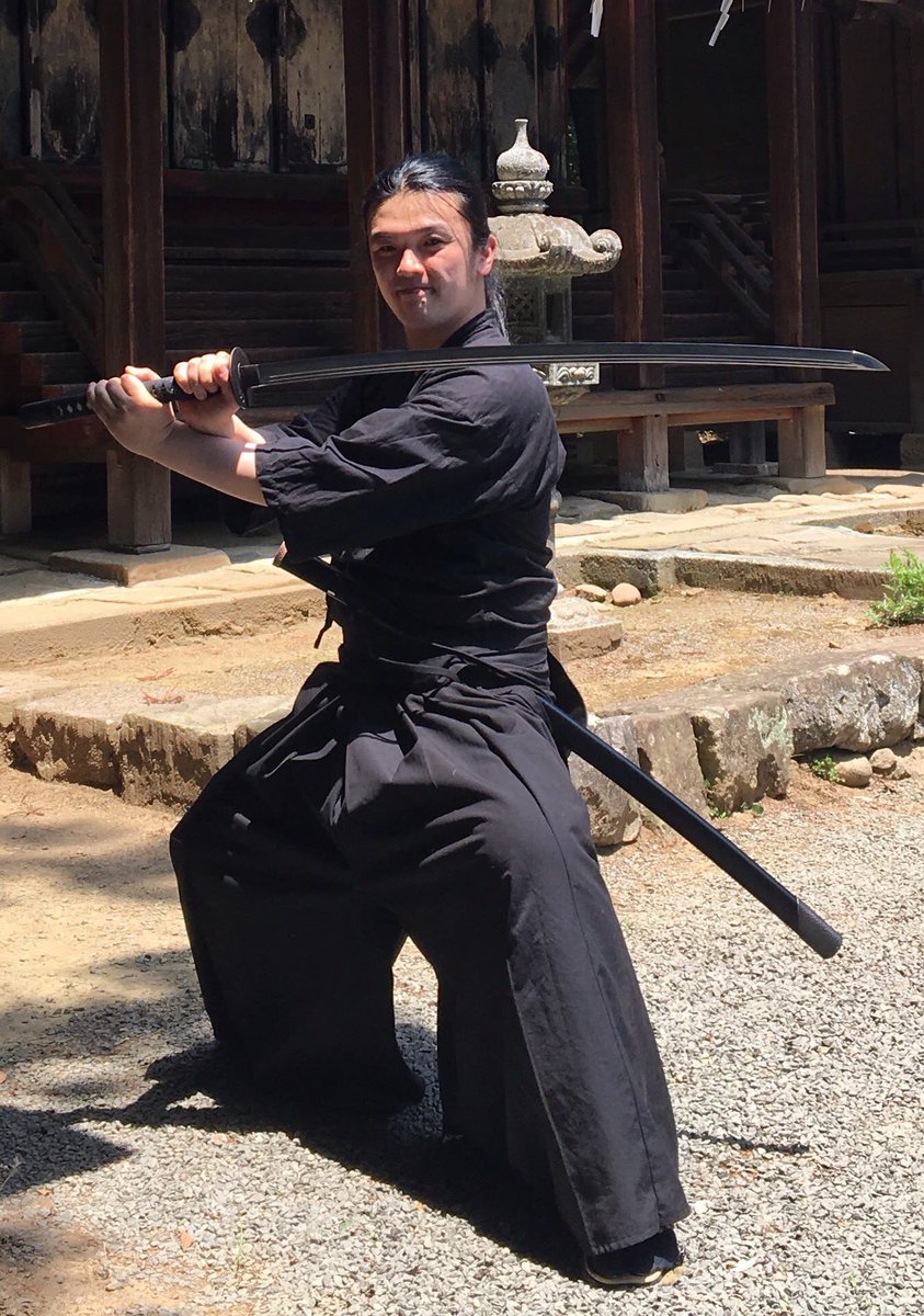 長巻 三尺三寸鞘付き木刀 三尺居合刀茎延長修理 パラコード草鞋 隠し