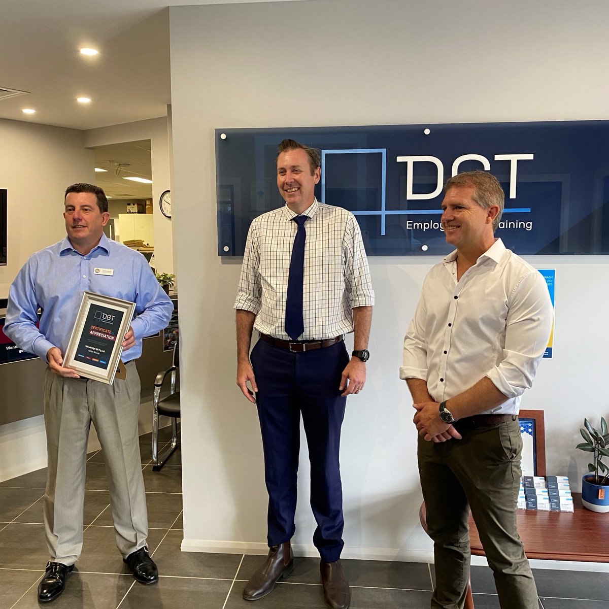 dmscreative's tweet photo. We spent the morning with our client, DGT Employment & Training!
Garth Hamilton - LNP for Groom visited and presented Adrian Bonica from Yellow Bridge (long-term DGT host employer) with a certificate of appreciation.
#DGT #dmscreative https://t.co/h8sAN3TkGz