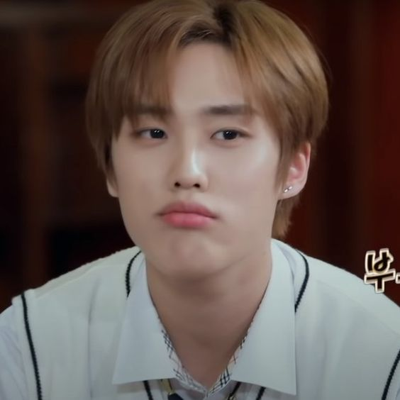 grryang's tweet photo. cause i need you now but idk you yet https://t.co/YJsoiicoOV