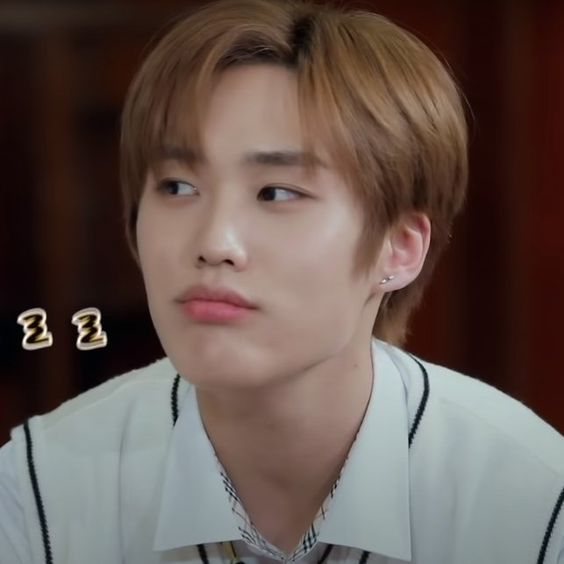 grryang's tweet photo. cause i need you now but idk you yet https://t.co/YJsoiicoOV