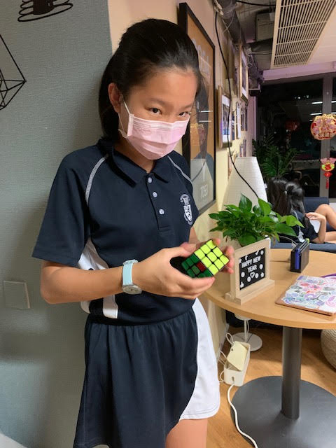 HHKSFry's tweet photo. Boarders challenge night in Parks. Did Maisie complete the Rubix Cube????  @Harrow_HK https://t.co/jwrSQZdZWK
