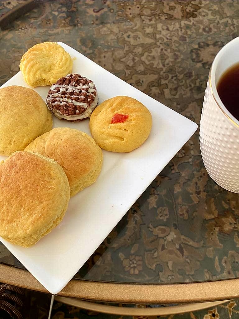 AviCareer's tweet photo. The weather's perfect for that cup of hot beverage and my freshly home-baked cookies.
Order via whatsapp on 082 085 3423. R280 per 5l.
#MakeItCount
#OnePilotAtATime
#OneBucketAtATime
#EveryBarHasItsJourney #RoadToCommercialPilotLicense https://t.co/CrSZYwZnK5