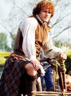 Sanvi10149722's tweet photo. Long day !! Excited for tomorrow!! Must take a deep breath and love this images and lovely positive thoughts ! #SamHeughan #DamSam https://t.co/EINBCdZm7G