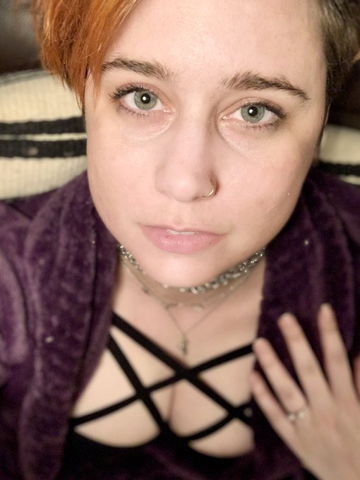 Feeling myself https://t.co/4bdH0bviBm<a href="/tag/newprofilepic"class="tags"><span>#newprofilepic</span></a>