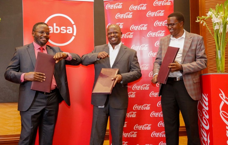 SokoAnalyst's tweet photo. Coca-Cola Systems To Pump Ksh 125 Million In Kenya's Economic Recovery https://t.co/OUEKC65qaQ #SokoNews #OpenLikeNeverBefore @CocaColaAfrica https://t.co/Ie68GJ7s5F