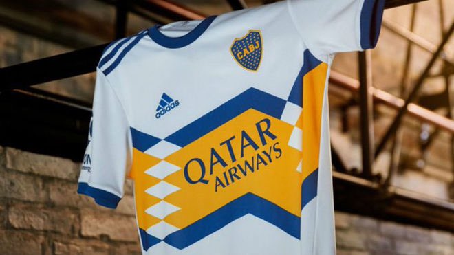 emilianoraggi's tweet photo. HOY REGALAMOS esta camiseta espectacular de Boca!!! 💪🔥⚽️
Participás con el hashtag #ElClubDelMoro hasta las 10 ⏰ 
Atentos a las redes de @SANTIAGODELMORO 
Dale RT! ✅
Gentileza @sevensportok 
Fiscaliza @pablobenvenutti https://t.co/bxSZVoCjhe
