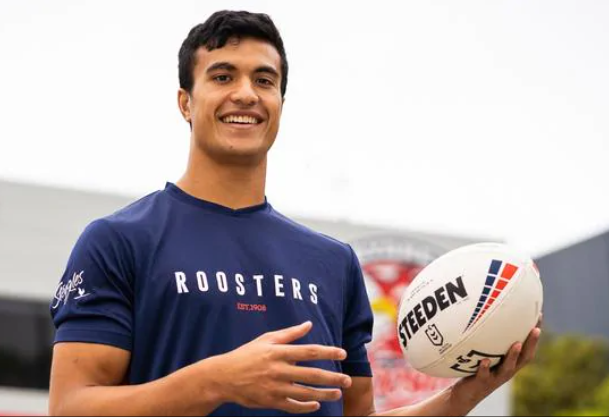 FOXNRL's tweet photo. EMERGING BLUES SQUAD
17yo prodigy Joseph Suaalii has earned a shock selection in the 29-man list
Here: https://t.co/4eQ2xQ9Bby https://t.co/0HF0L9lhrW