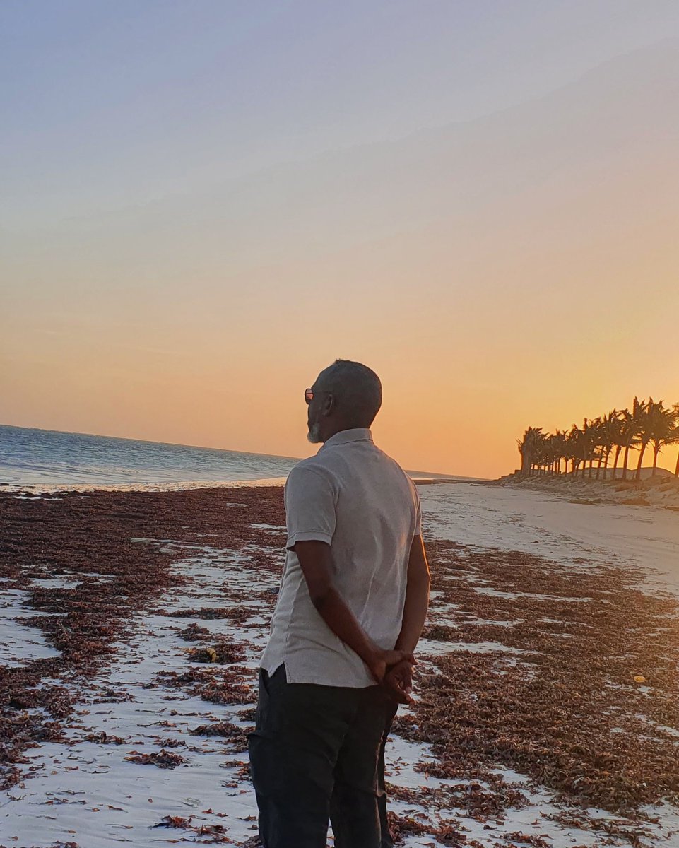 AmbAmerico's tweet photo. Jumco Mubarak, oooh the beautiful #Jazeera beach #Somalia https://t.co/eJHQcNuizh