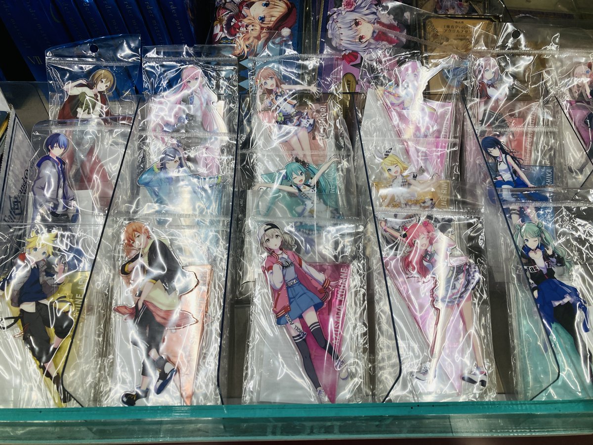 アニメイト布施 お会計時にアプリ会員証のご提示で1ｐプレゼント グッズ入荷情報 プロジェクトセカイ のグッズが再入荷しましたフセ こちらは店内奥のコーナーにて展開中です プロセカ