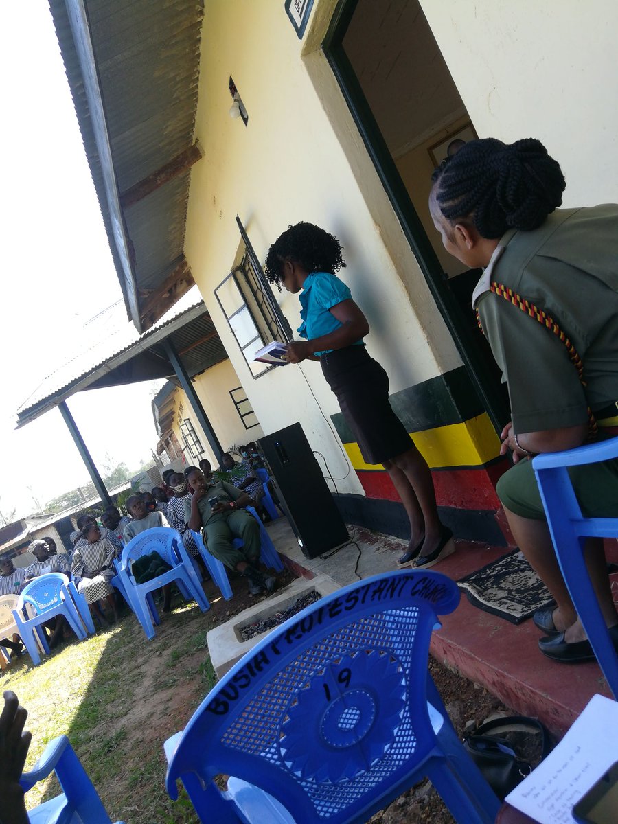 Rosewandaki's tweet photo. Happening now! Launching "Circles of Healing" at korinda Women prison. Doing what I love most https://t.co/4fzYNgGujK