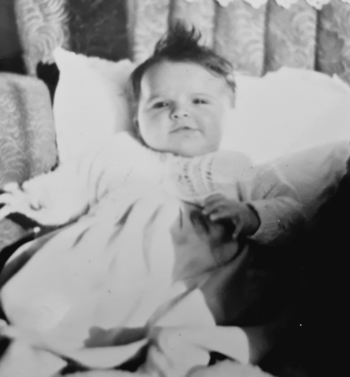 spallister1's tweet photo. My perfect day? Revisiting all these lovely, old family photographs bringing back lots of beautiful happy memories. @rebeccabexjones @TomHovington @hoveraway @LivHov @KamSangha1 #myperfectday https://t.co/GTVU57to0O