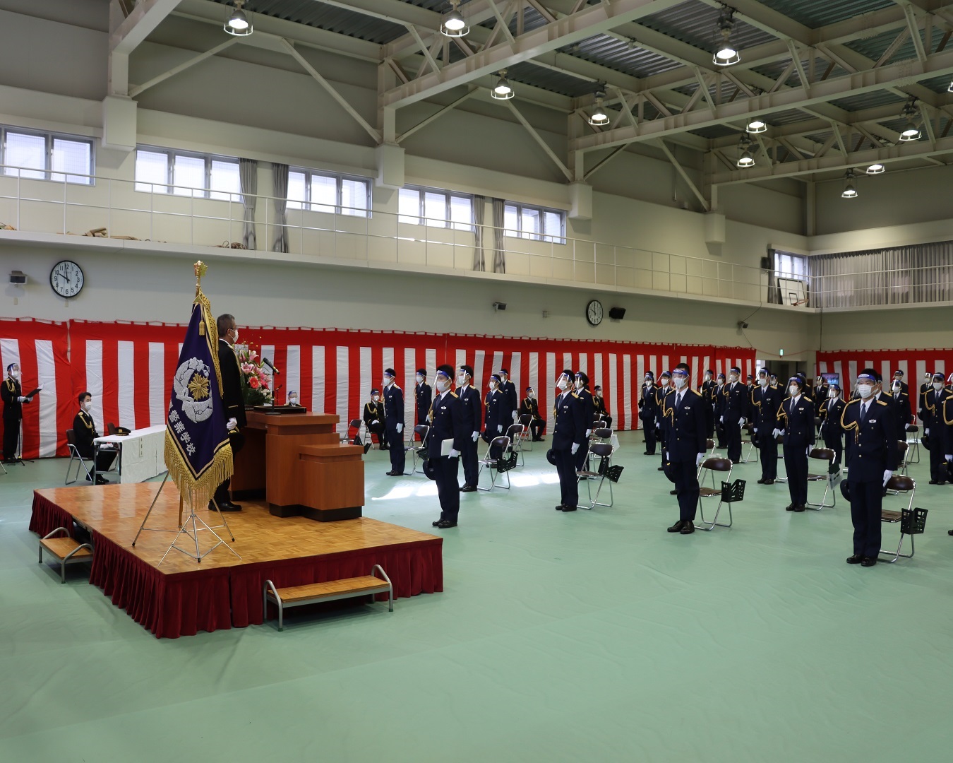 鹿児島県警察本部採用係 警察学校卒業式 1月28日に警察学校を卒業した皆さん 卒業おめでとう かつて 受験者 だった皆さんの 警察官 になった凜々しい制服姿 晴れやかな表情 コロナ禍で何かと制限の 鹿児島県警察本部採用係 警察学校卒業式 1月28日に警察学校を卒業した皆さん 卒業おめでとう かつて 受験者 だった皆さんの 警察官 になった凜々しい制服姿 晴れやかな表情 コロナ禍で何かと制限の