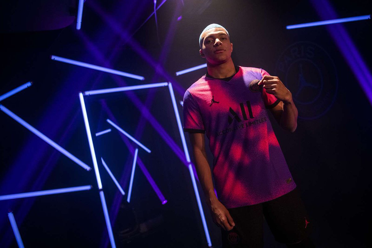 Classic Football Shirts On Twitter Shirt Alert Psg And Jordan Psg Have Released Their New Fourth Kit A Hyper Pink And Psychic Purple Iridescent Style Shirt What Do You Think