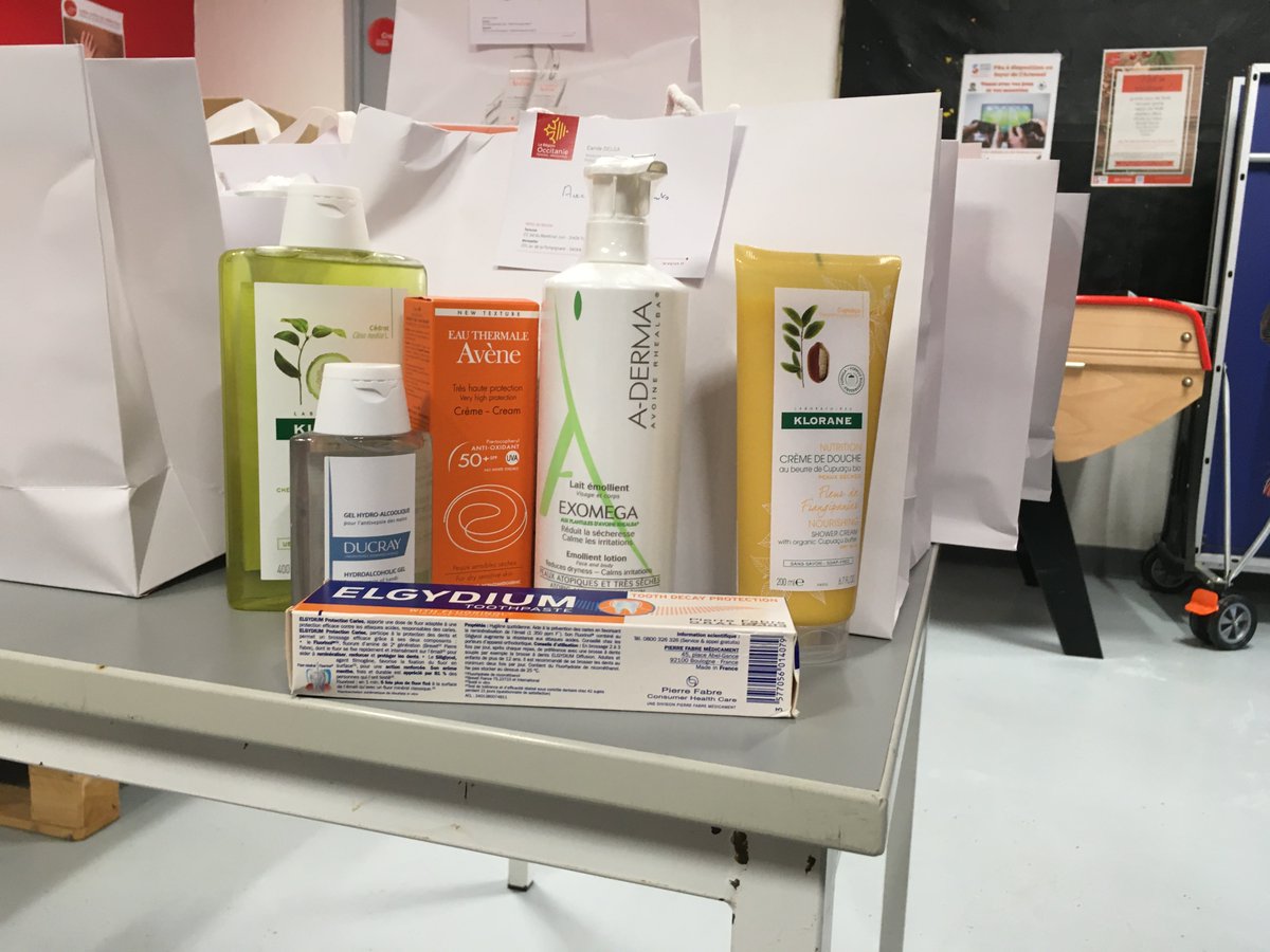 Cette semaine, le groupe #PierreFabre s’est engagé auprès des #étudiants de la Région <a href="/Occitanie/">Région Occitanie</a> afin de leur venir en aide en cette période particulièrement difficile. Ce sont 5000 étudiants qui ont reçu des produits dermo- cosmétiques des marques phares du groupe.