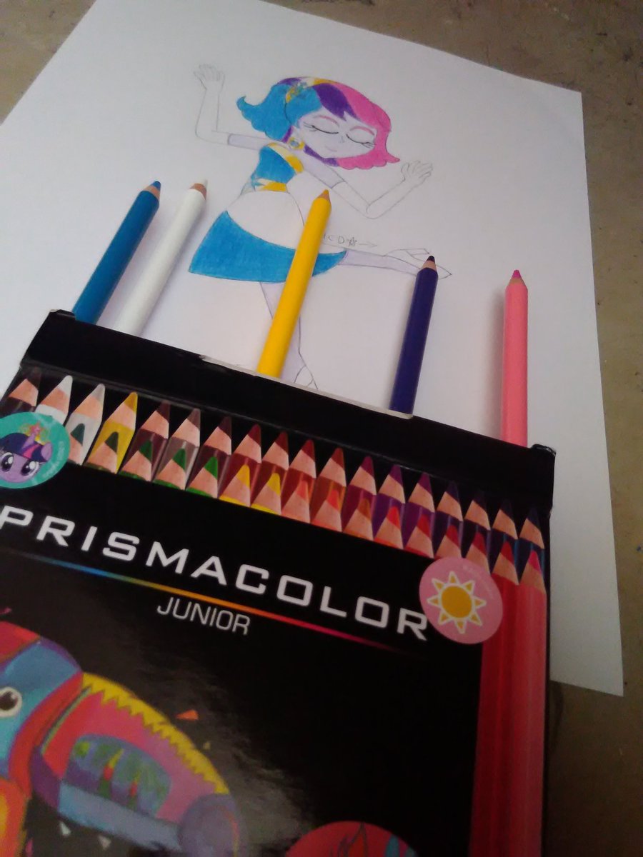 CorlyColor's tweet photo. Yo uso #prismacolor
#MLP 
#MLPEG #EGQ #Mylittlepony #mylittleponyequestriagirls #equestriagirls #MLPart #MLPEGart #MLPEGdrawing #MLPEGfanart #flashsentry https://t.co/va316JVO78