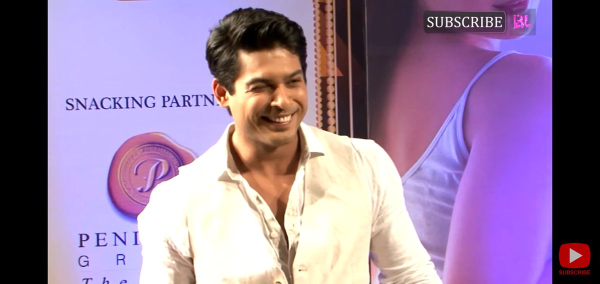 + Sidharth at Gold award 2014 won most fit actor television maleTimesManOfTheYearSidharth @sidharth_shukla  @Siddians  @SidShukla_1  @Sid_ShuklaFC @itsTeamSidharth