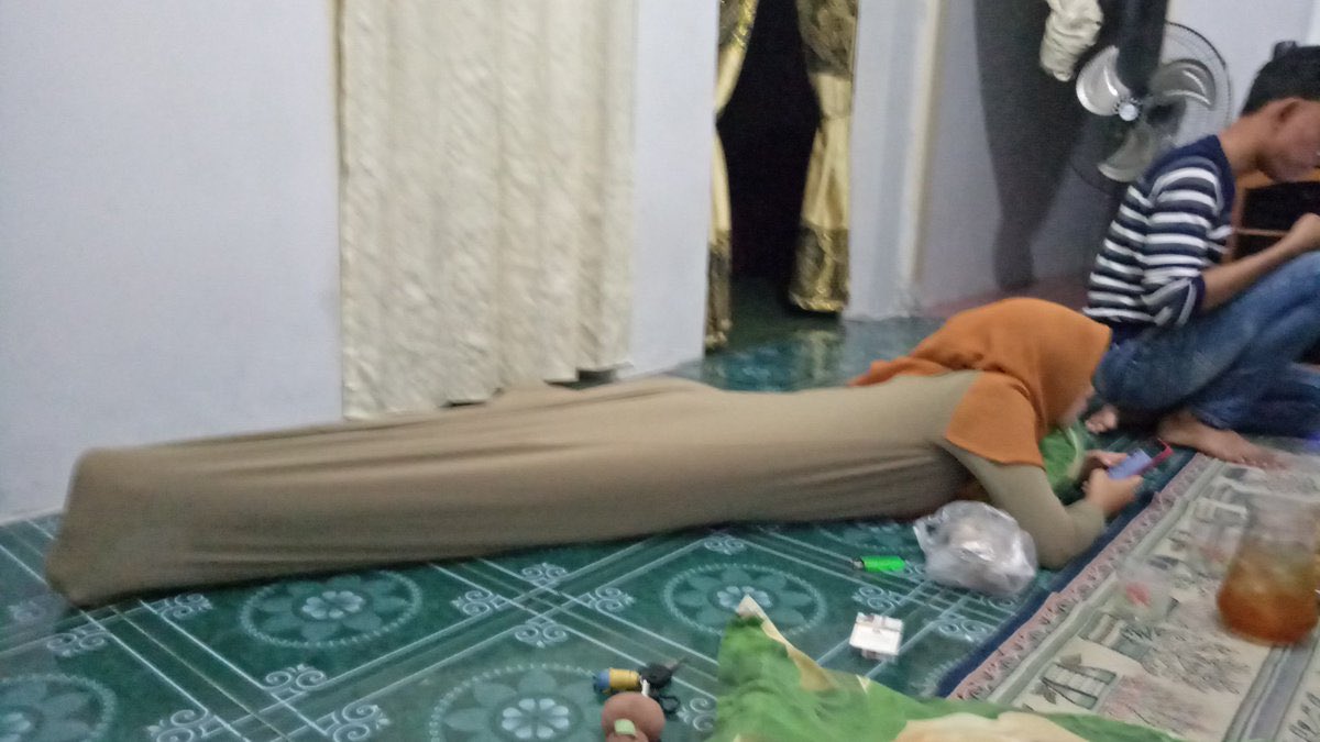 shitegoblin's tweet photo. langit bumi bersaksi https://t.co/iKp3SBPHK8