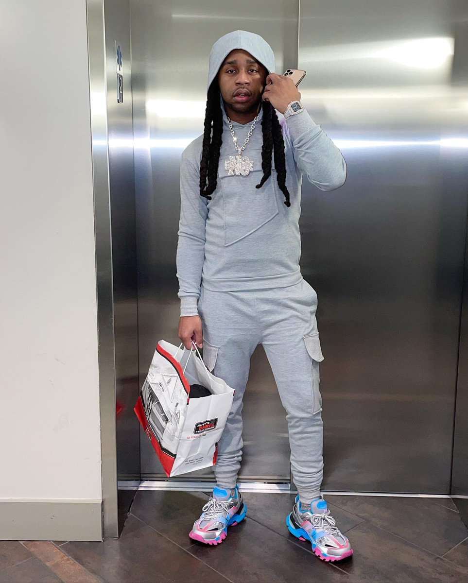 YGTECK_AFTM's tweet image. Fuck you mean you ain’t Comin out, it’s sweatsuit season‼️ it ain’t dat cold 🥶 #TrapMode