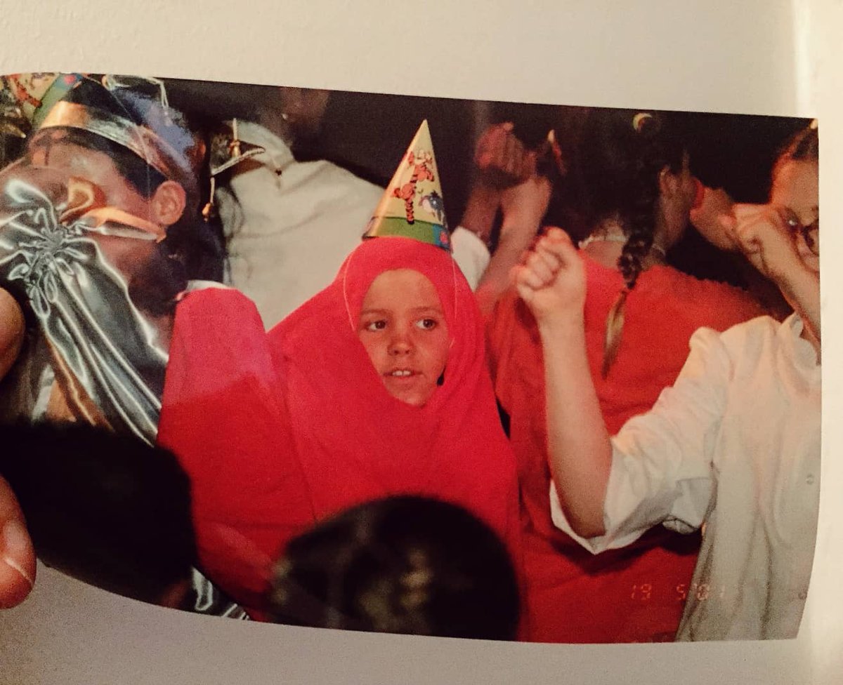 My very first ever part was a LIVING STONE. I was so bloody proud. Surely this is the most adorable stone you've ever seen!!?! 

#typecasting #couldonlygoupfromthere