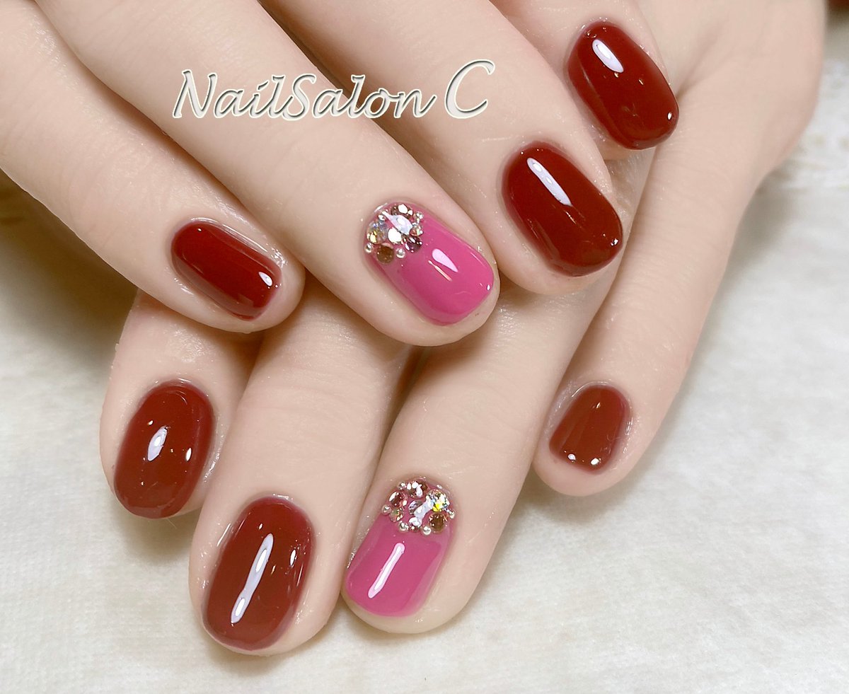 ネイルサロンc Nailsalon C ボルドー ピンク ネイル ネイルサロン ネイルアート ネイルデザイン 麻布十番ネイルサロン 麻布十番 Nail Nailsalon Nailart Nailpro Nailsdid Gelnail プライベートサロン ジェルネイル ハンドジェル