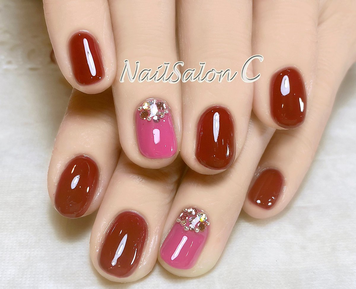 ネイルサロンc Nailsalon C ボルドー ピンク ネイル ネイルサロン ネイルアート ネイルデザイン 麻布十番ネイルサロン 麻布十番 Nail Nailsalon Nailart Nailpro Nailsdid Gelnail プライベートサロン ジェルネイル ハンドジェル
