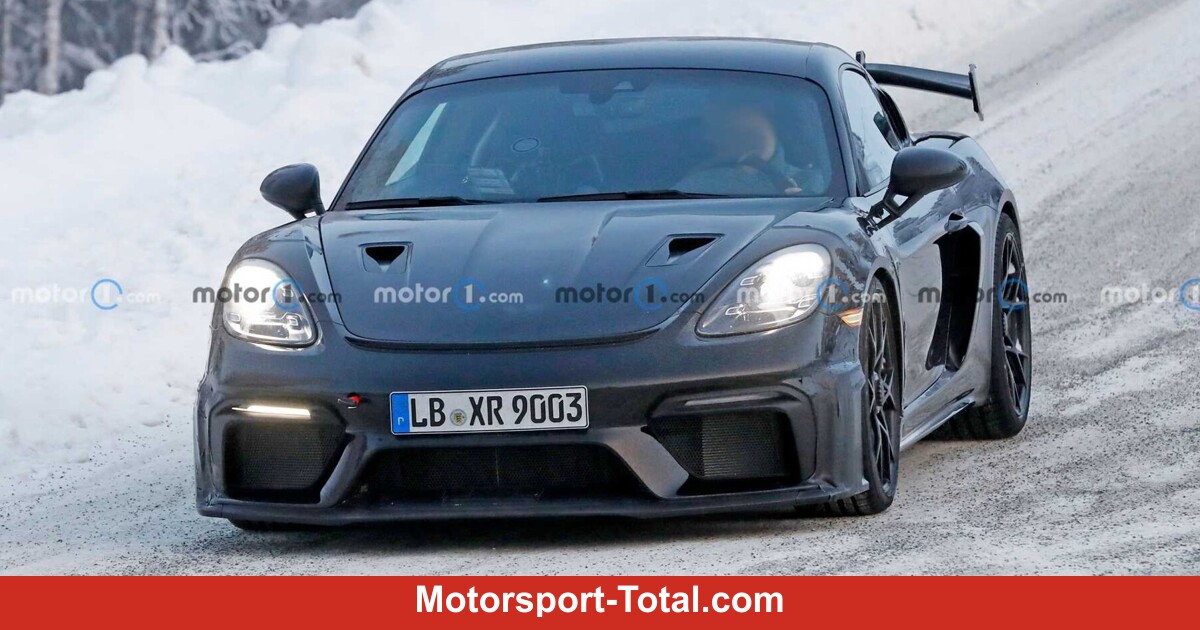 MST_AlleNews's tweet photo. #Porsche 718 #Cayman #GT4 RS (2021) bei #Wintertests erwischt, dürfte bald debütieren https://t.co/frJuLaNDSi https://t.co/06OYBeVCZc