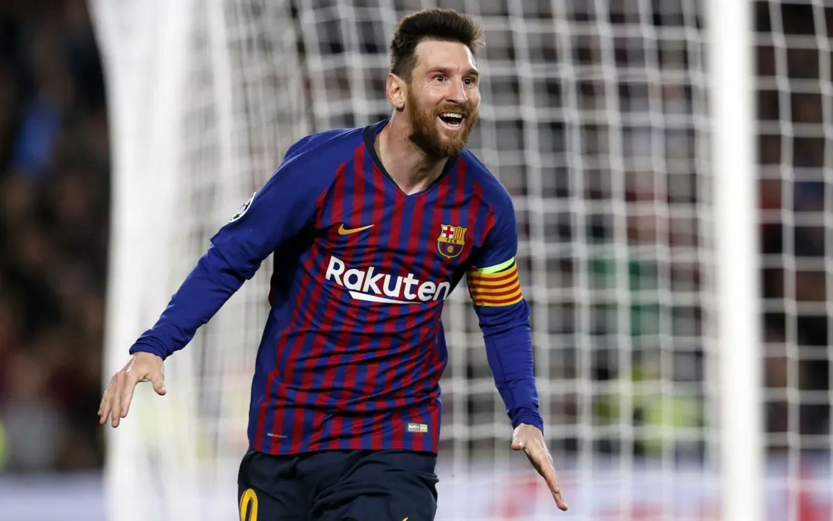 Career stats:Throughballs (League + CL)Messi - 380Ronaldo - 80Key passes (League + CL)Messi - 1149Ronaldo - 831Successful dribbles (League + CL)Messi - 2789Ronaldo - 1768Incredible numbers considering Ronaldo has just over 11.500 more minutes played in his career