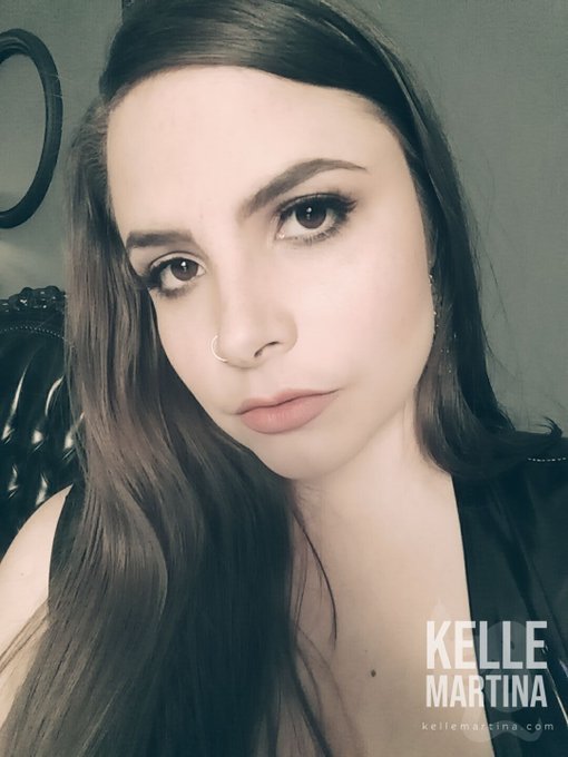 Get lost in my eyes.  Then do what I tell you  😂 https://t.co/inqTDAiCtX<a href="/tag/femaledomination"class="tags"><span>#femaledomination</span></a><a href="/tag/pvc"class="tags"><span>#pvc</span></a><a href="/tag/shinyfetish"class="tags"><span>#shinyfetish</span></a>