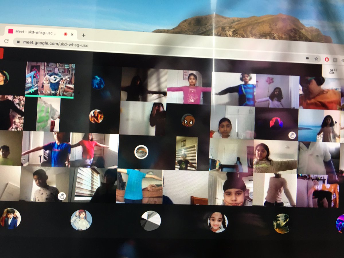 O3A and O3B enjoying virtual music workshop <a href="/MissMinPeel/">Miss Mohammed</a> <a href="/CountrysidePDSB/">Countryside Village Public School</a> <a href="/PeelSchools/">Peel District School Board</a>