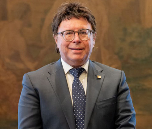 Confagricoltrg's tweet image. “Le nostre priorità: produttività, competitività, innovazione e progresso”: riproponiamo la nostra intervista al vice-presidente di @Confagricoltura , @sandro_gambuzza  Gambuzza confagricolturaragusa.it/le-nostre-prio… #noisiamoimpresa #noisiamoconfagricoltura