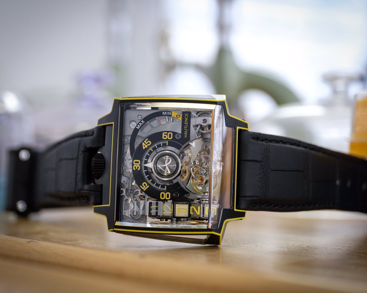 HAUTLENCE tweet media