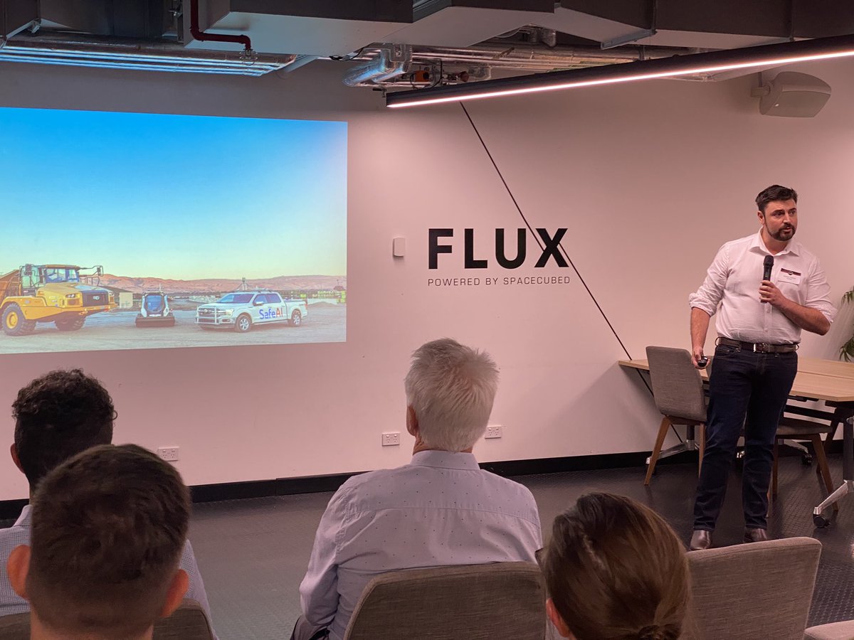 CORE_Innovation's tweet photo. Great turn out for #networking drinks in #perth! We heard from #corestart alumni #SafeAI & #RadixGeo, a special appearance from Peter Clark of @METSIgnited! Thank you to @VedantaSpark for the virtual message from #India and telling us about amazing opportunities for #startups https://t.co/PNBDkIvamM