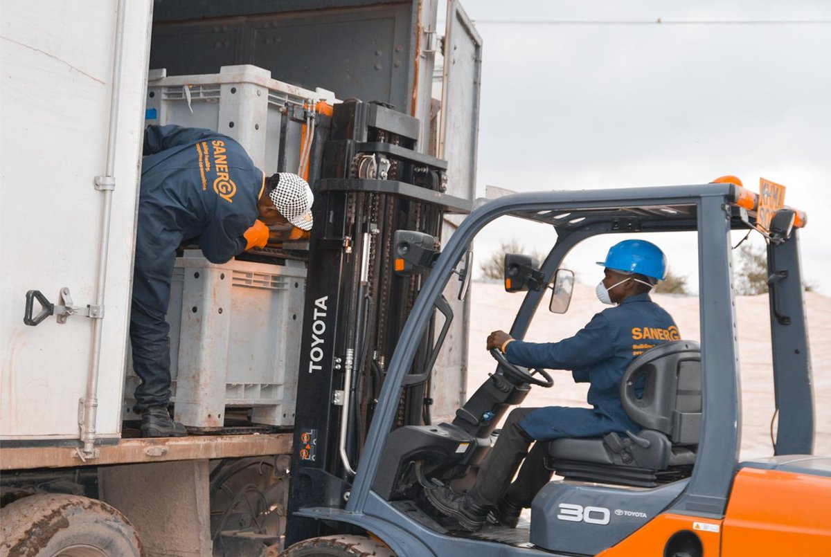 Sanergy_Collab's tweet photo. We're excited to announce a new investor, @AXAIM in our portfolio! Through their support, we aim to expand our #wastemanagement operations across #Africa and #Asia. Thank you to @Acumen & @GPSocialImpact who have been in our portfolio for over 5 years! https://t.co/LplKASqLpu https://t.co/EbdV5R4yG7