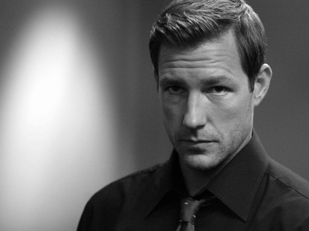 Happy 53rd Birthday to 
EDWARD BURNS 