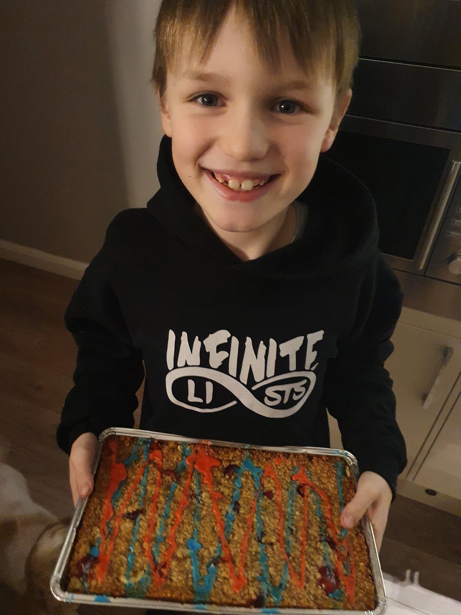 natalie_boughey's tweet photo. @NewHallpri wonder flapjack comes to life, connor has made his design from earlier in the week and its delish https://t.co/ZvIRgxCxxB
