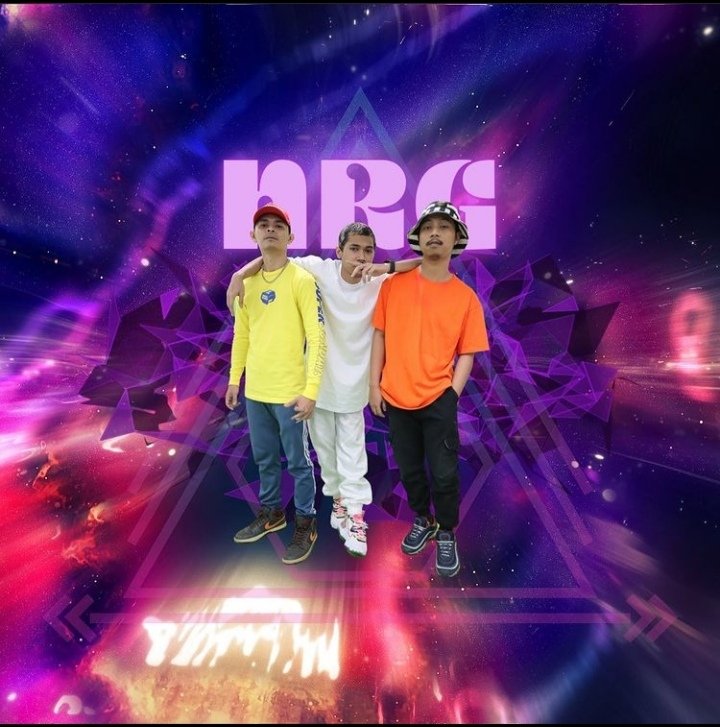 NRGOfficials's tweet photo. We are the official member of #NRG

Siapa2 yang miss our SENINTALK last week, sokay! Catch us on next monday tau! 

@RaffiqCorbin
@OfficialGaff
Nicky7a

#senintalk
#NRGentertainment
#NRGempire
#NRGmusic
#art #hiphop #culture #community
#flowsixproduction https://t.co/9caWV3DJ2J