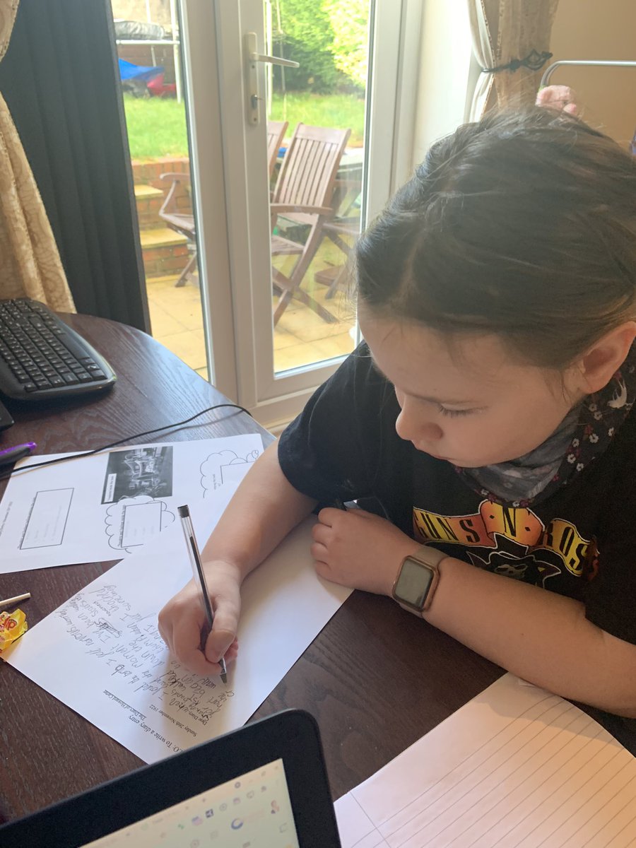 samkgripper's tweet photo. Having to go old school and resort to pen and paper as technology and the internet is failing us!!@RedscopeSchool @miss_hipwell @MrsRPye @mrseastwood18 https://t.co/qrqcnS3RUR