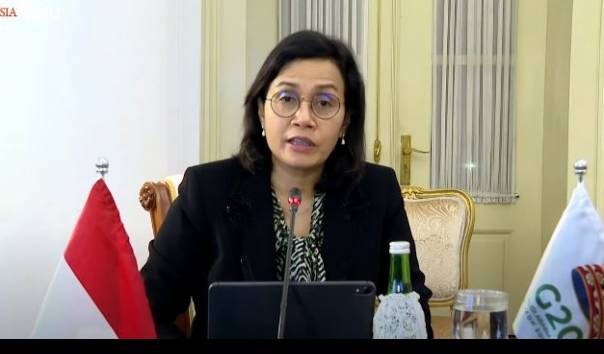 KompasTV's tweet photo. Sri Mulyani Pungut Pajak Jualan Pulsa hingga Token Listrik Mulai 1 Februari https://t.co/Es60fpdwmO https://t.co/plXQjgOY8m