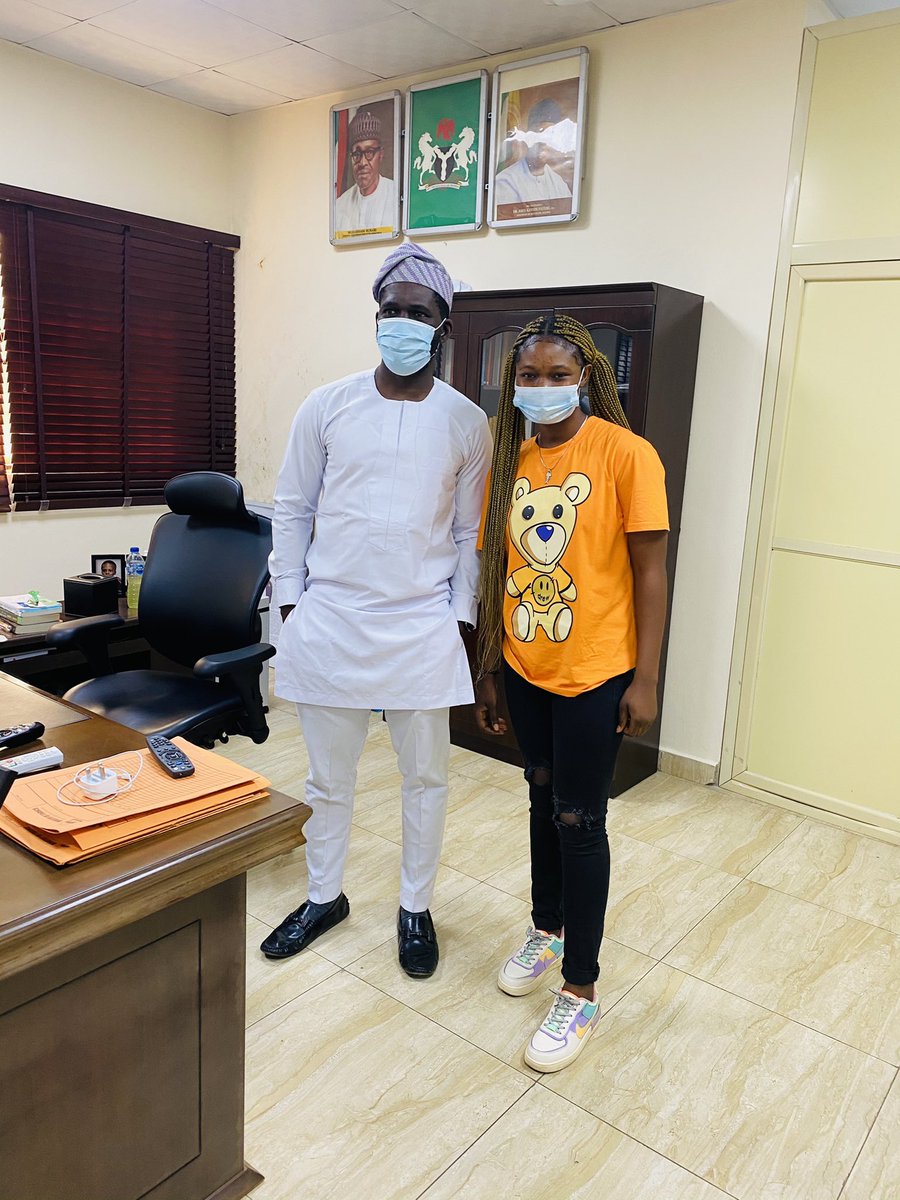 Abiso_la's tweet photo. I met with the Commissioner of Finance In Ekiti state today! @AO1379 
       He read my interview on @zikokomag and asked to meet🥺😭 https://t.co/oOEVHSnTJw