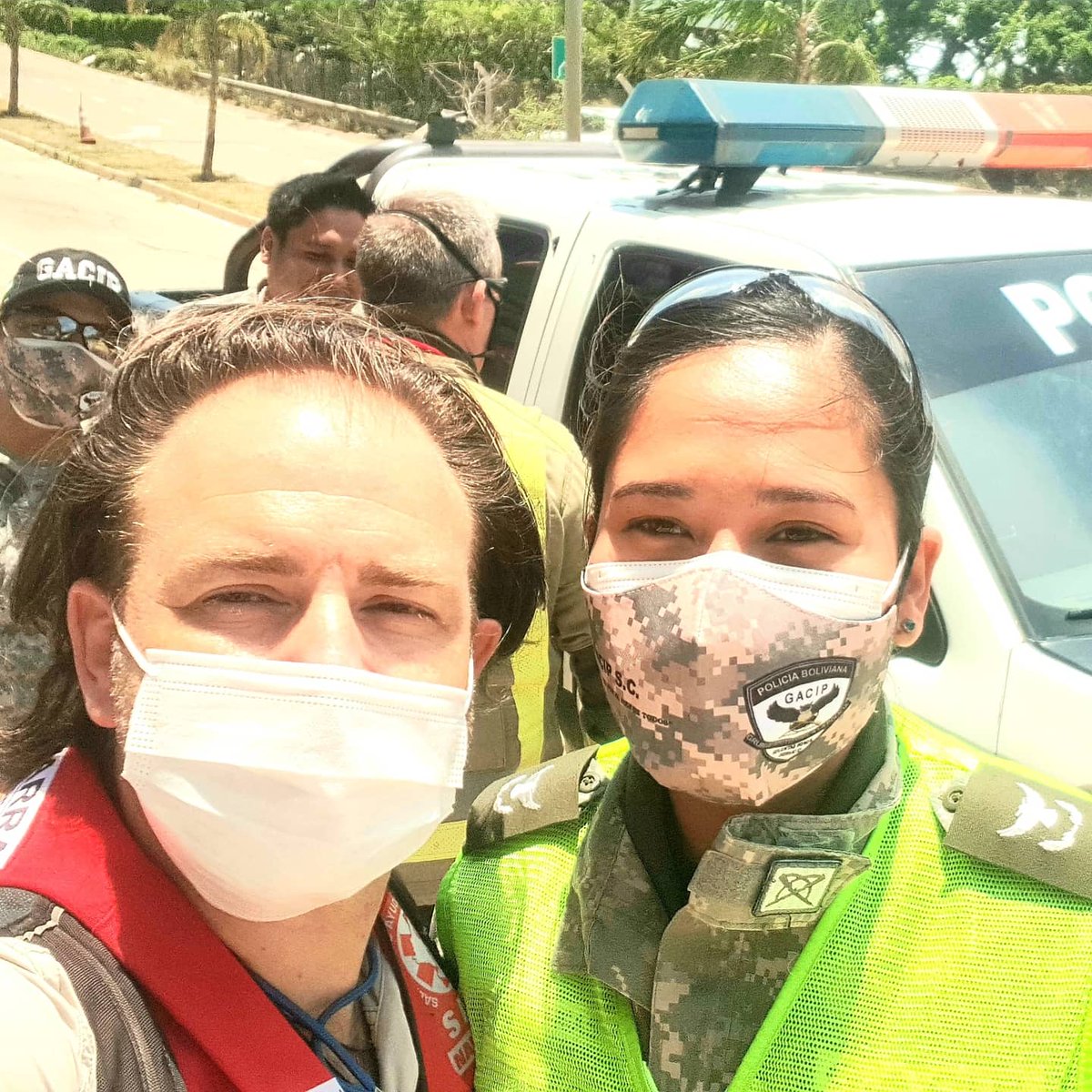 bonacho_camp's tweet photo. GACIP Policia Boliviana. Capacitación. " Prevención de Incendios de Comportamuento Extremo".
@UNHumanRights @HumanizacionUN
@DHAmericaLatina
@WWF_LAC
@GlobalHumana
@eruizescudero
@pablobusca @JLPerezOlmo
@CCardeneteReyes @humanizasanidad @RiosDePie @SARNavarra https://t.co/FqdZJWZlFk