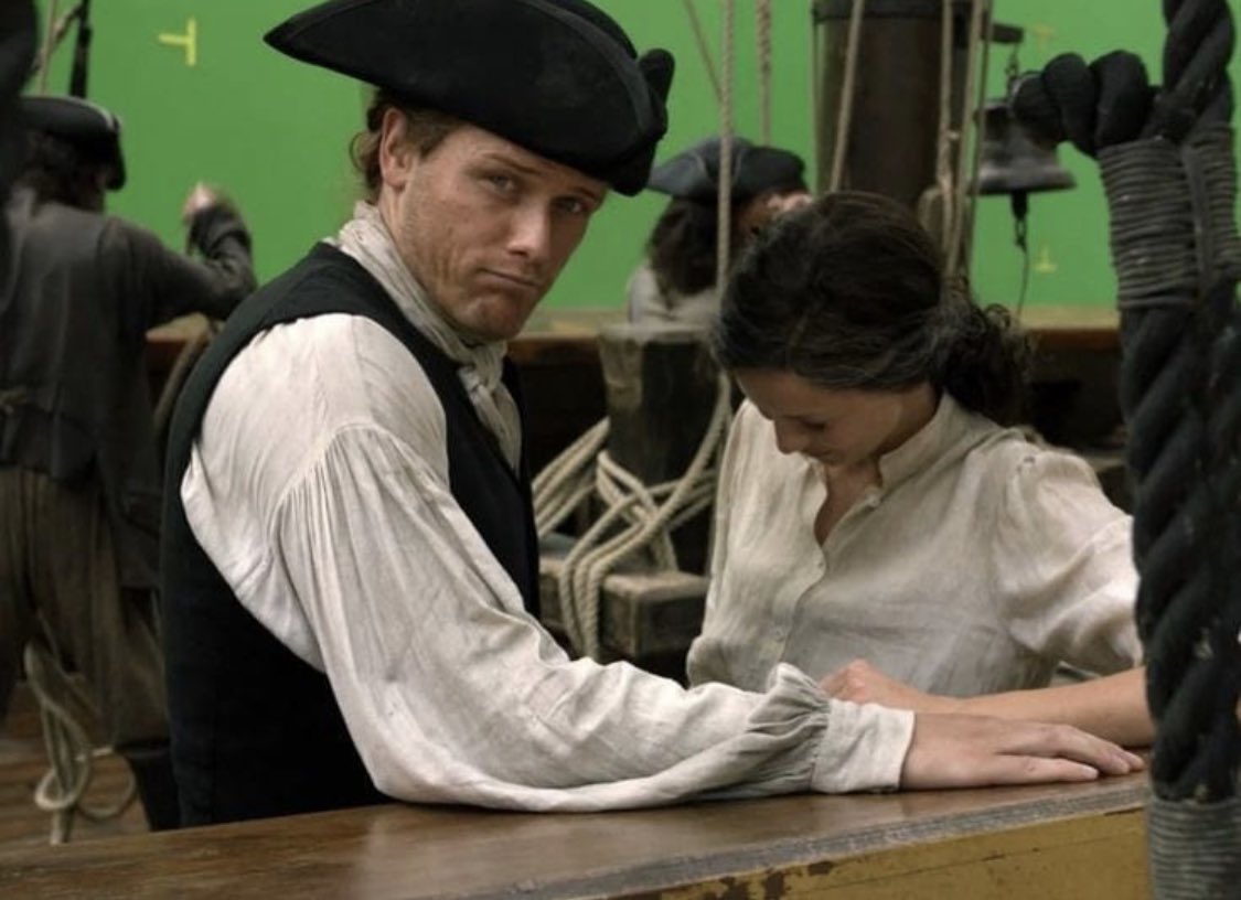TheOLLounge's tweet photo. Not only is he the king of Men, he is also the king of silly facial expressions.  👑🤨😉🤗 #Outlander #SamHeughan #JamieFraser #CaitrionaBalfe #TimDowney https://t.co/12IAgUpuev