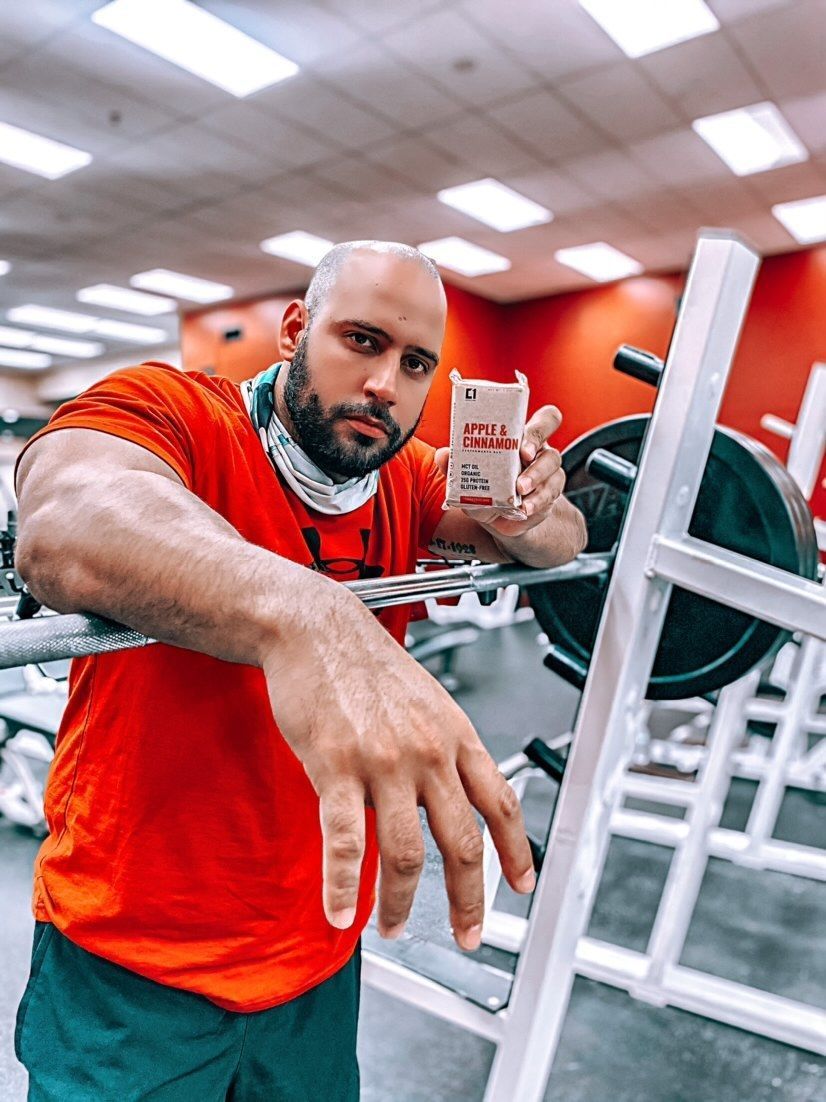 GoConditionOne's tweet photo. TGIF! Nothing like crushing a workout before the weekend. Thank you at @ajfarat for sharing the motivation! 🍎🍎🍎
#fitnessfriday #ConditionOneNutrition #ConditionOne #ConditionOneBars #CleanNutrition #PerformanceNutrition #FreshNutritionBars #fitspo #weightlifting #Crossfit https://t.co/JakQgxS3Yb