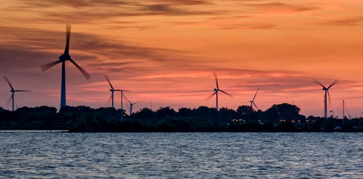 EarthShiftGlbl's tweet photo. [Sustainability Return on Investment — March 3rd]

Ready to dig deeper into the planning &amp; execution of S-ROI analyses? This class is for you! 

Three hours of insights from one of the world’s most experienced S-ROI practitioners: https://t.co/NE4iDJSVcr #LCA #SROI #ShiftTheEarth https://t.co/aUqhgWU6uE